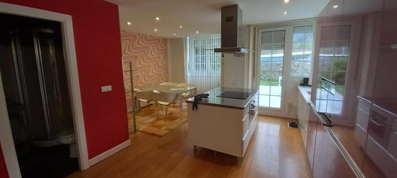 Chalet Con Piscina, Sauna Y Jacuzzi Cerca Del Mar A Media Hora De Bilbao Y Santander El Puente  Екстериор снимка